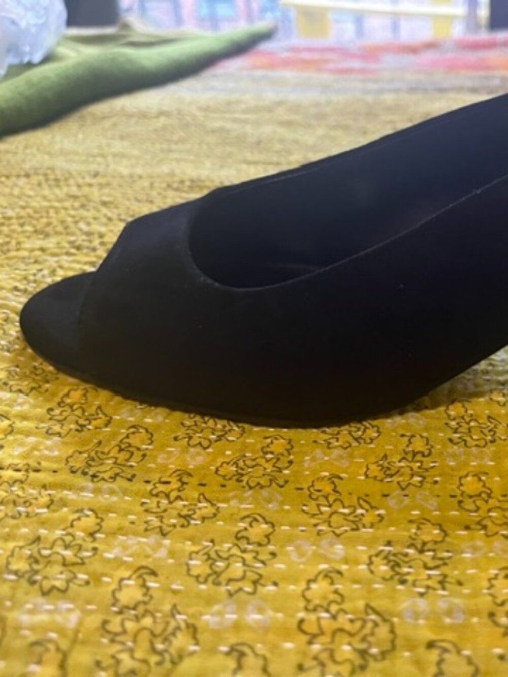 Vince Camuto Kitten Heel Peeptoe Slingbacks - 8M